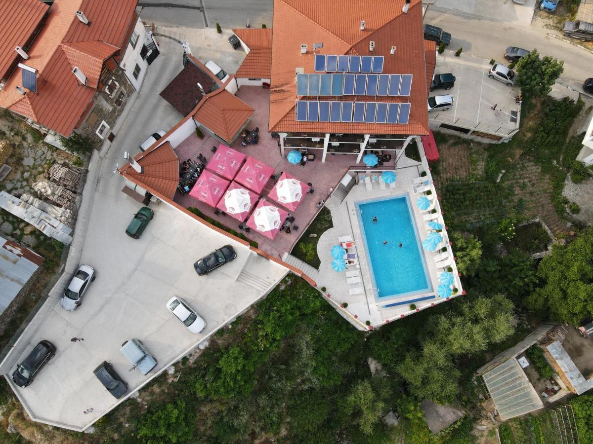 Hotel Deyanira Gorno Dryanovo Esterno foto