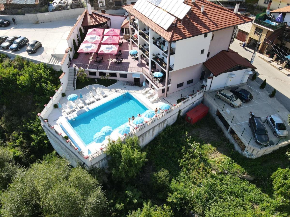 Hotel Deyanira Gorno Dryanovo Esterno foto