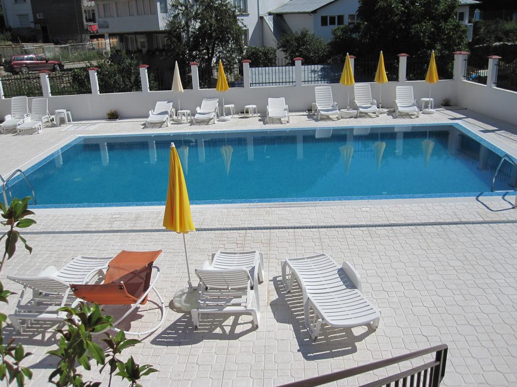 Hotel Deyanira Gorno Dryanovo Esterno foto