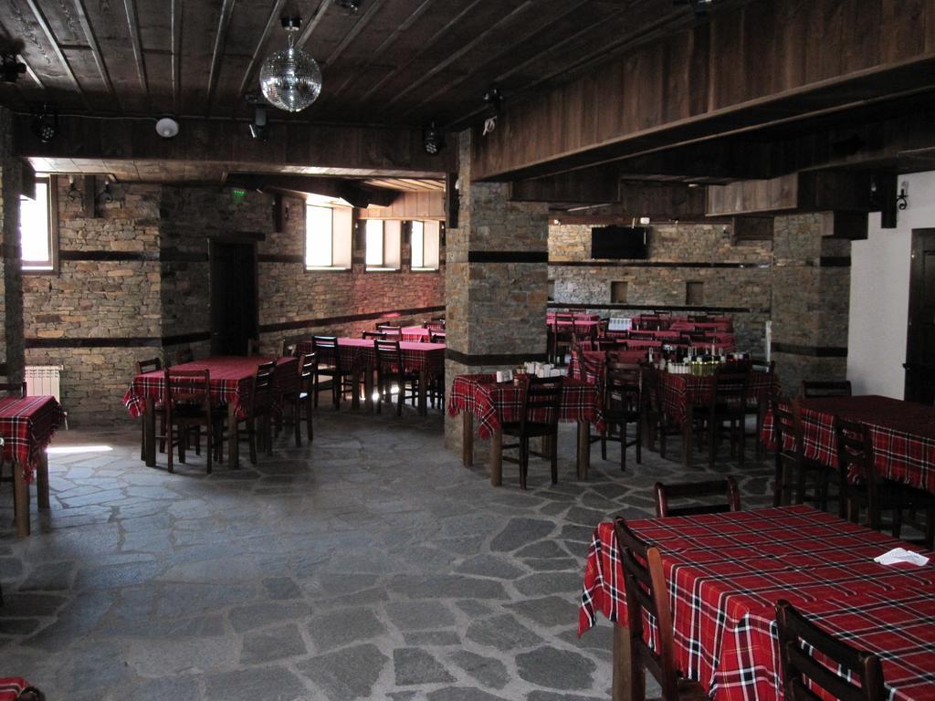 Hotel Deyanira Gorno Dryanovo Esterno foto